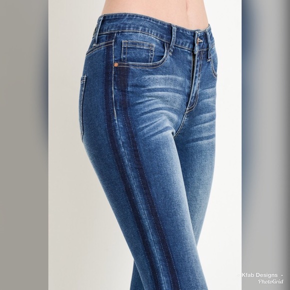 🛍BEST STRETCH Double Shaded Tuxedo Step Hem Jeans - Picture 3 of 3